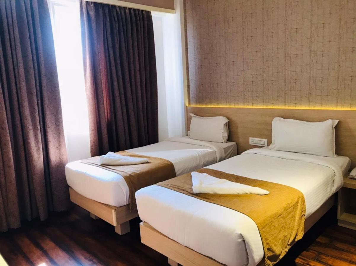 Zip By Spree Hotels Samudra Belgaum Extérieur photo