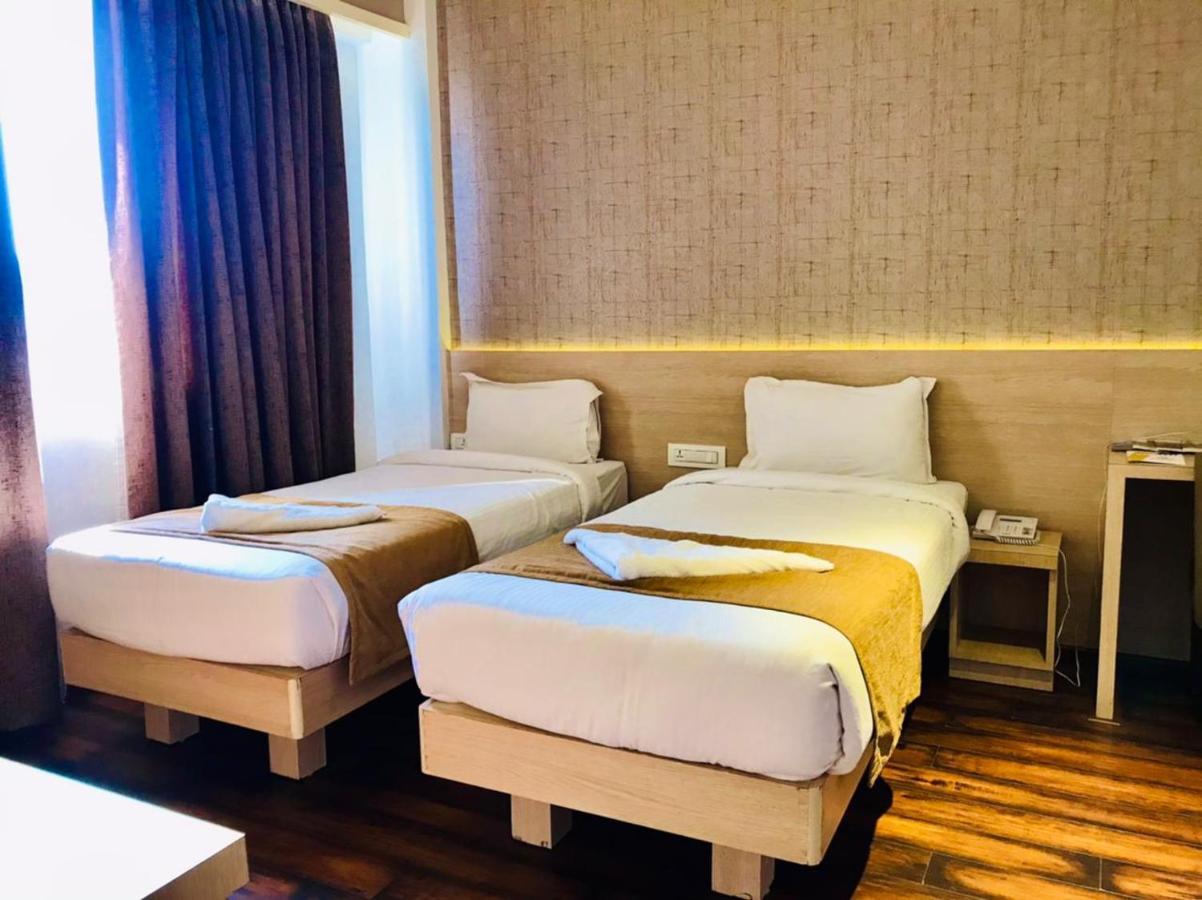 Zip By Spree Hotels Samudra Belgaum Extérieur photo
