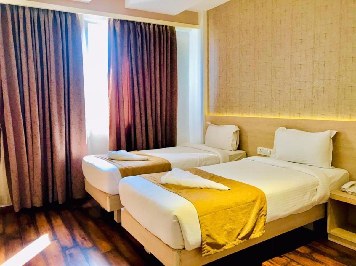 Zip By Spree Hotels Samudra Belgaum Extérieur photo