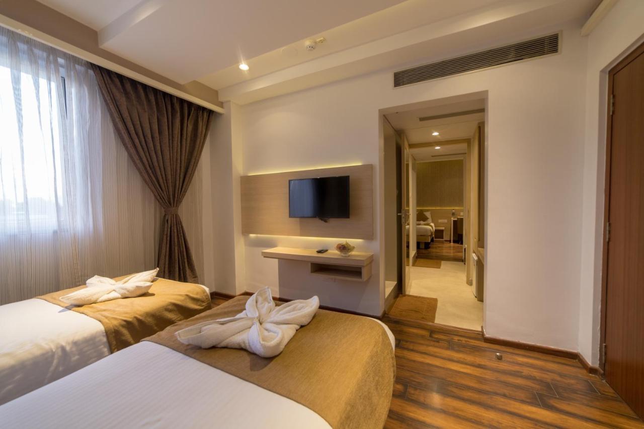 Zip By Spree Hotels Samudra Belgaum Extérieur photo