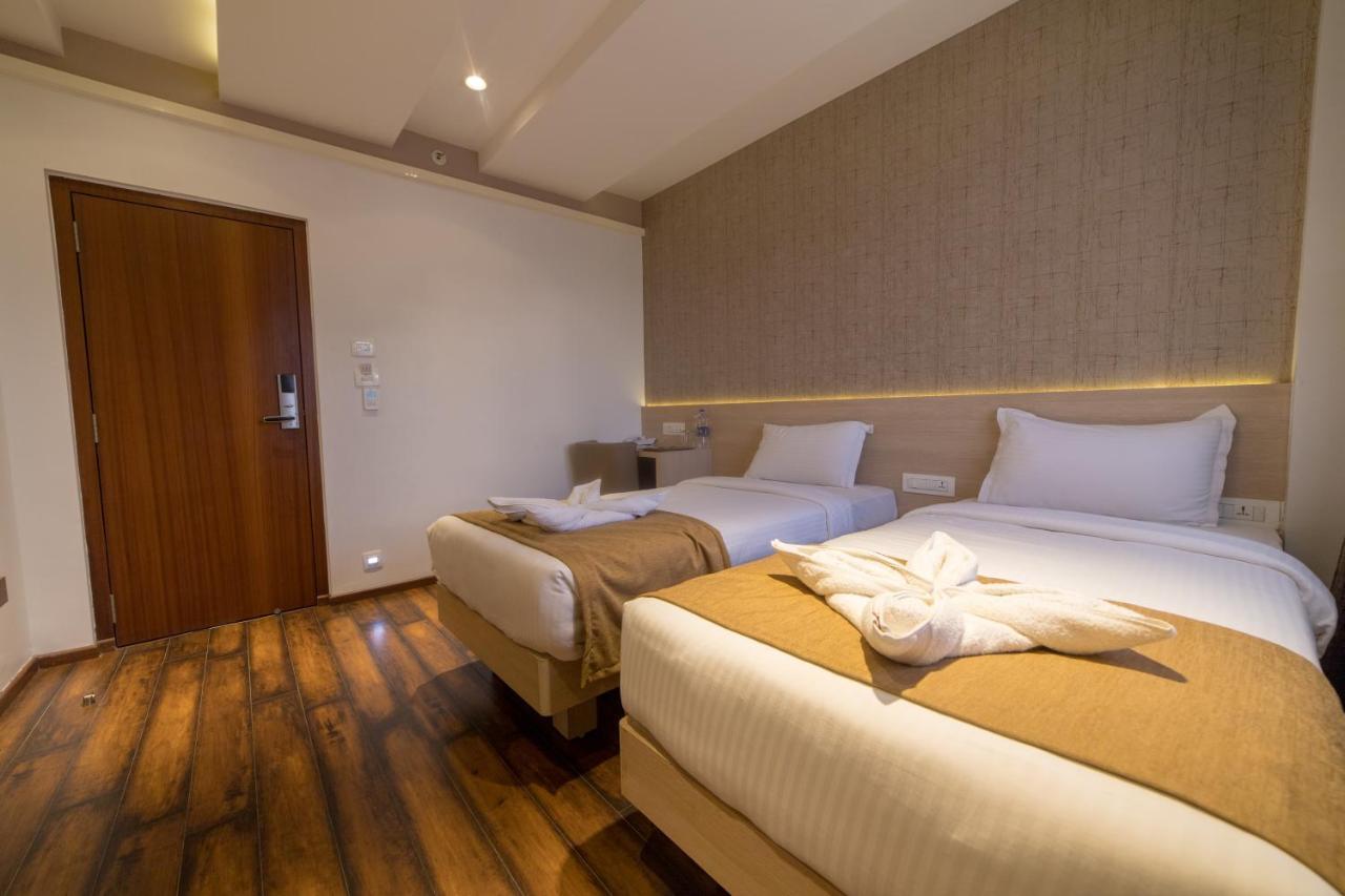 Zip By Spree Hotels Samudra Belgaum Extérieur photo